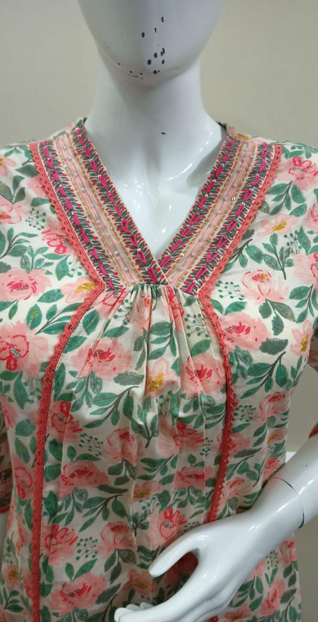 Off white and pink cotton printed Kurta