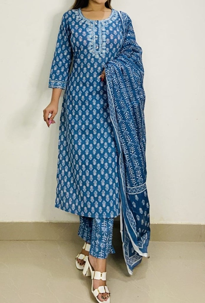 Women cotton blue dabu Printed straight Kurta with trouser & With Dupatta