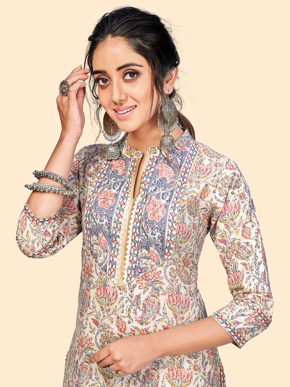 offwhite & pink printed cotton Kurta