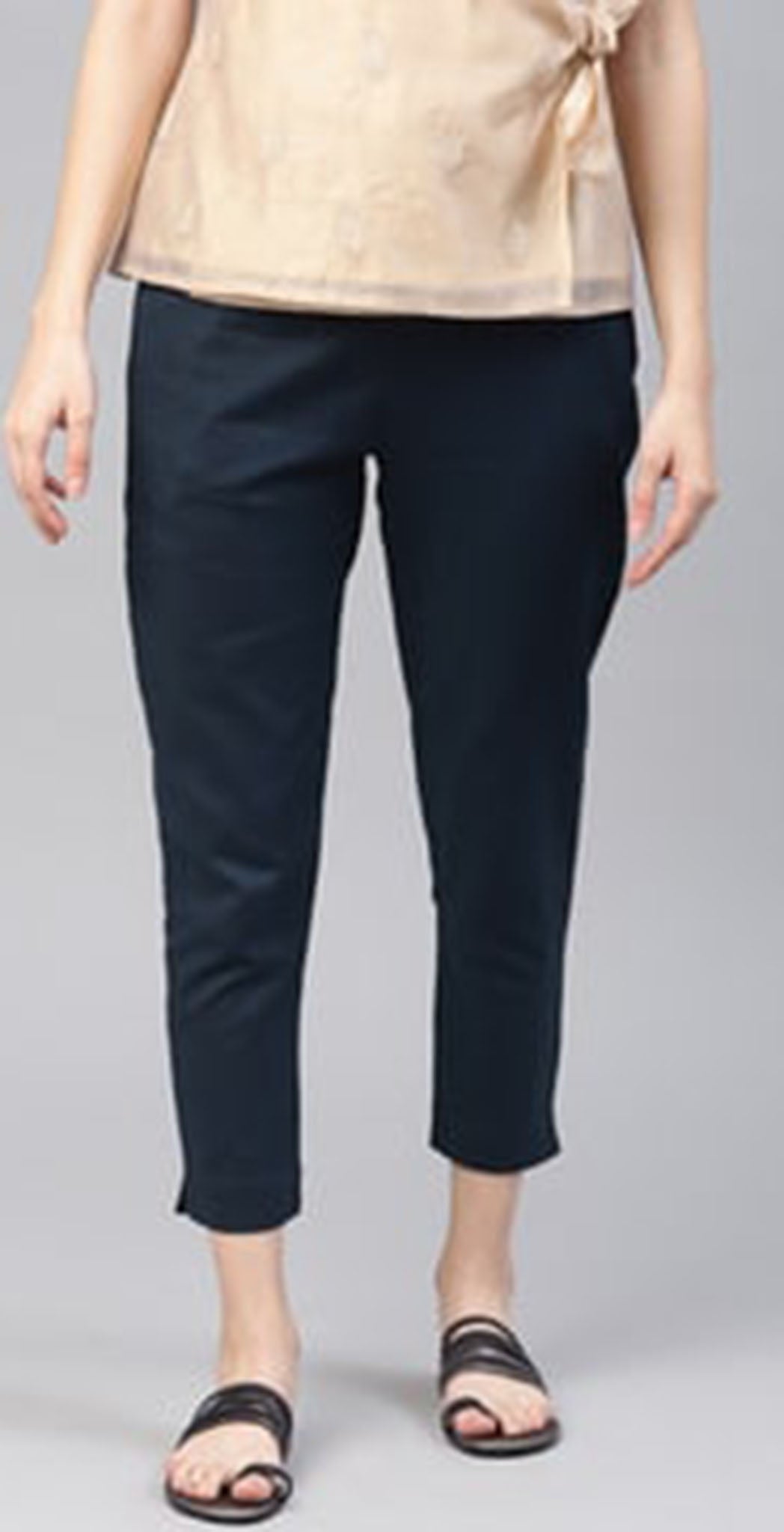 Navy cotton solid slim fit trouser