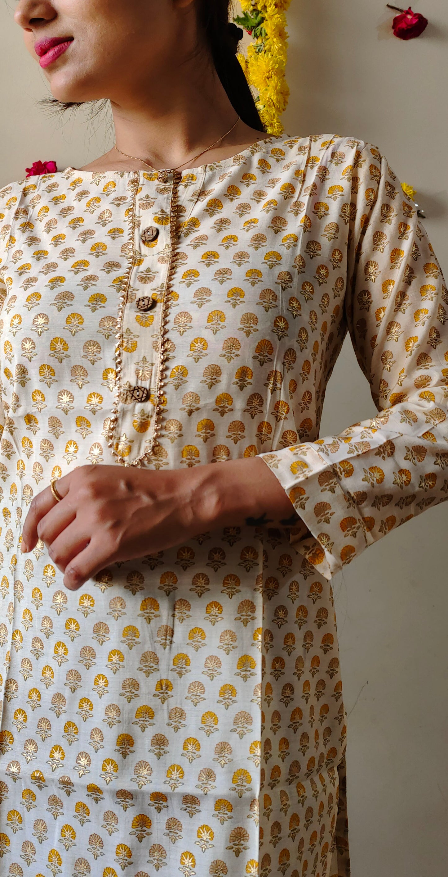 Women Off white printed chanderi Kurta