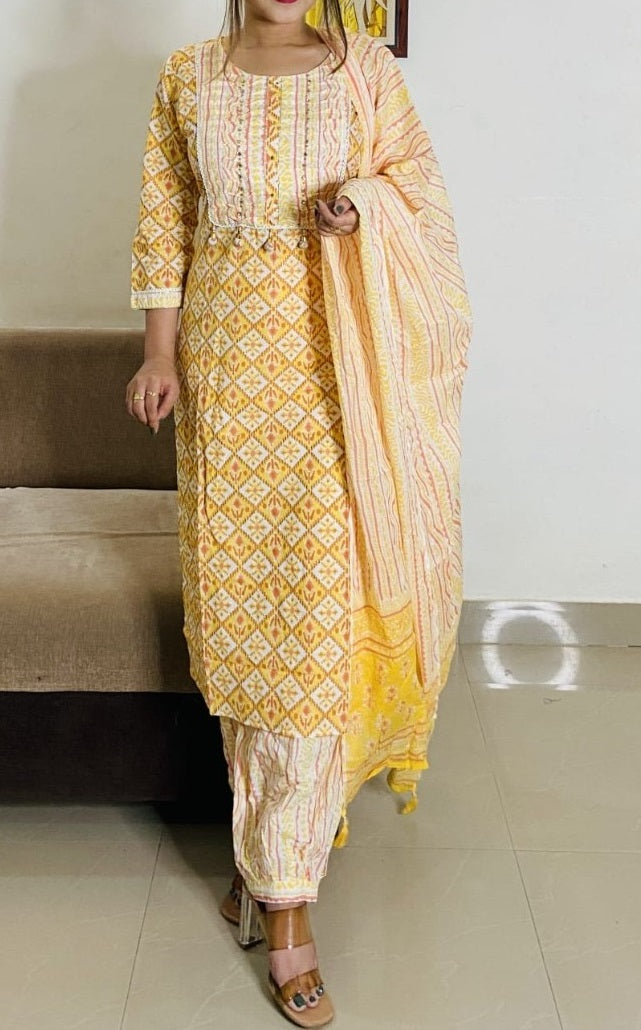 Women cotton yellow Printed straight Kurta with trouser & With Dupatta